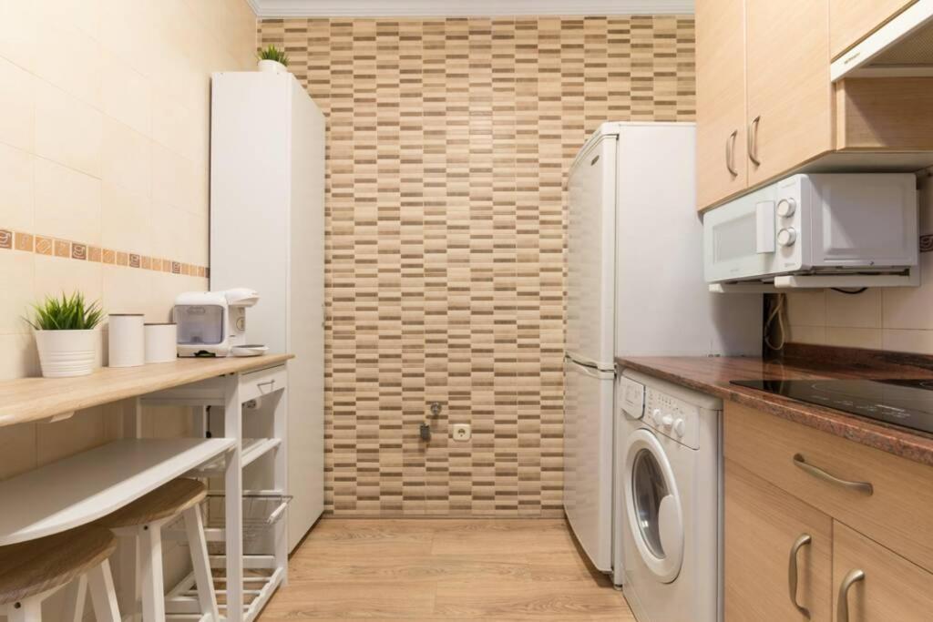 Appartamento Coqueto Piso En Madrid/Atocha. 4 Personas 2 Hab Esterno foto