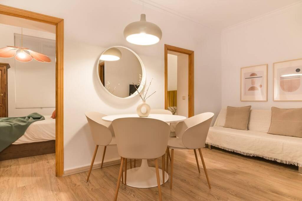 Appartamento Coqueto Piso En Madrid/Atocha. 4 Personas 2 Hab Esterno foto