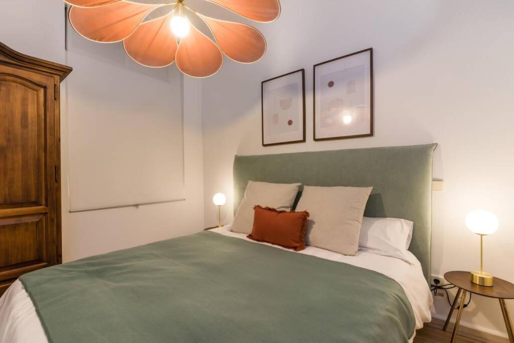 Appartamento Coqueto Piso En Madrid/Atocha. 4 Personas 2 Hab Esterno foto